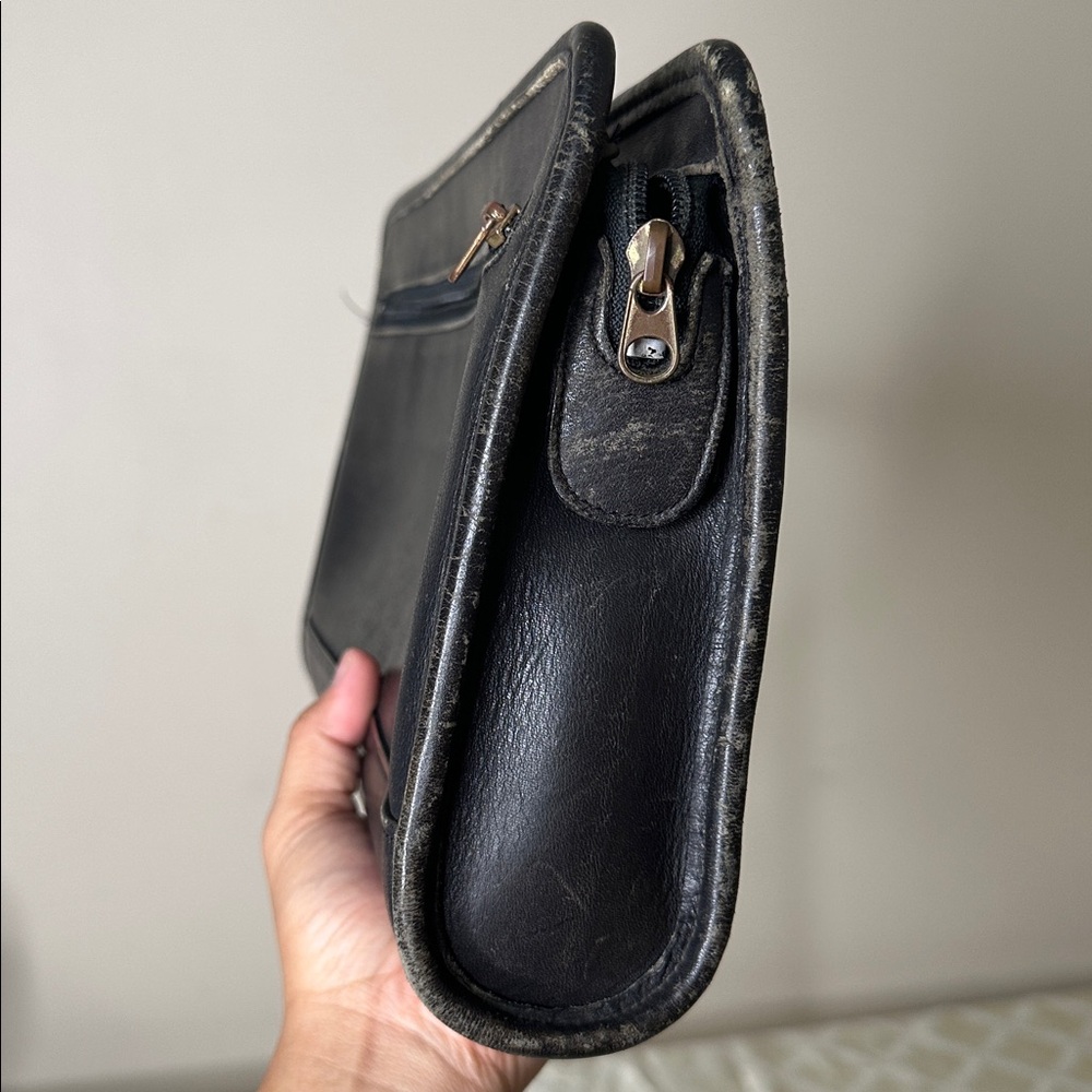 Coach Black Leather Clutch Bag - Picture 7 of 9